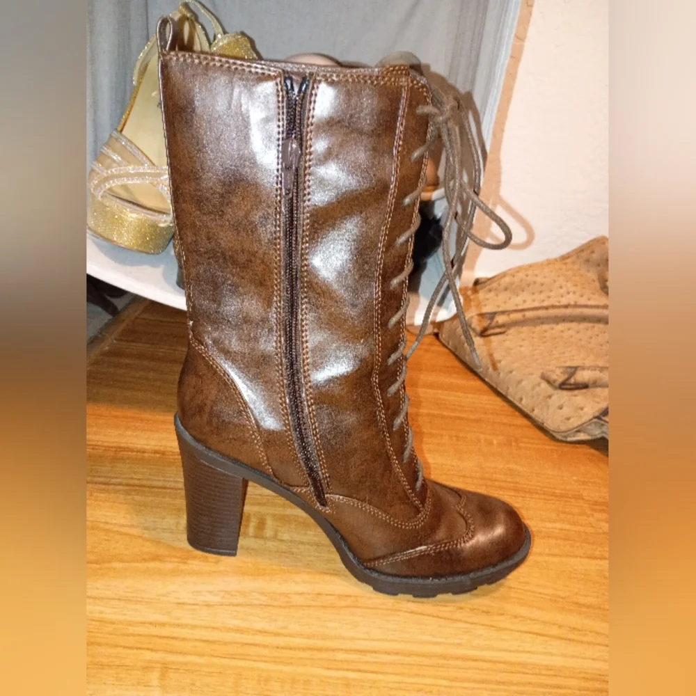 Arizona Jean Co. Brown Brogue-Style Heeled Lace-Up Boots | Size 7 1/2 👢 - Picture 8 of 16